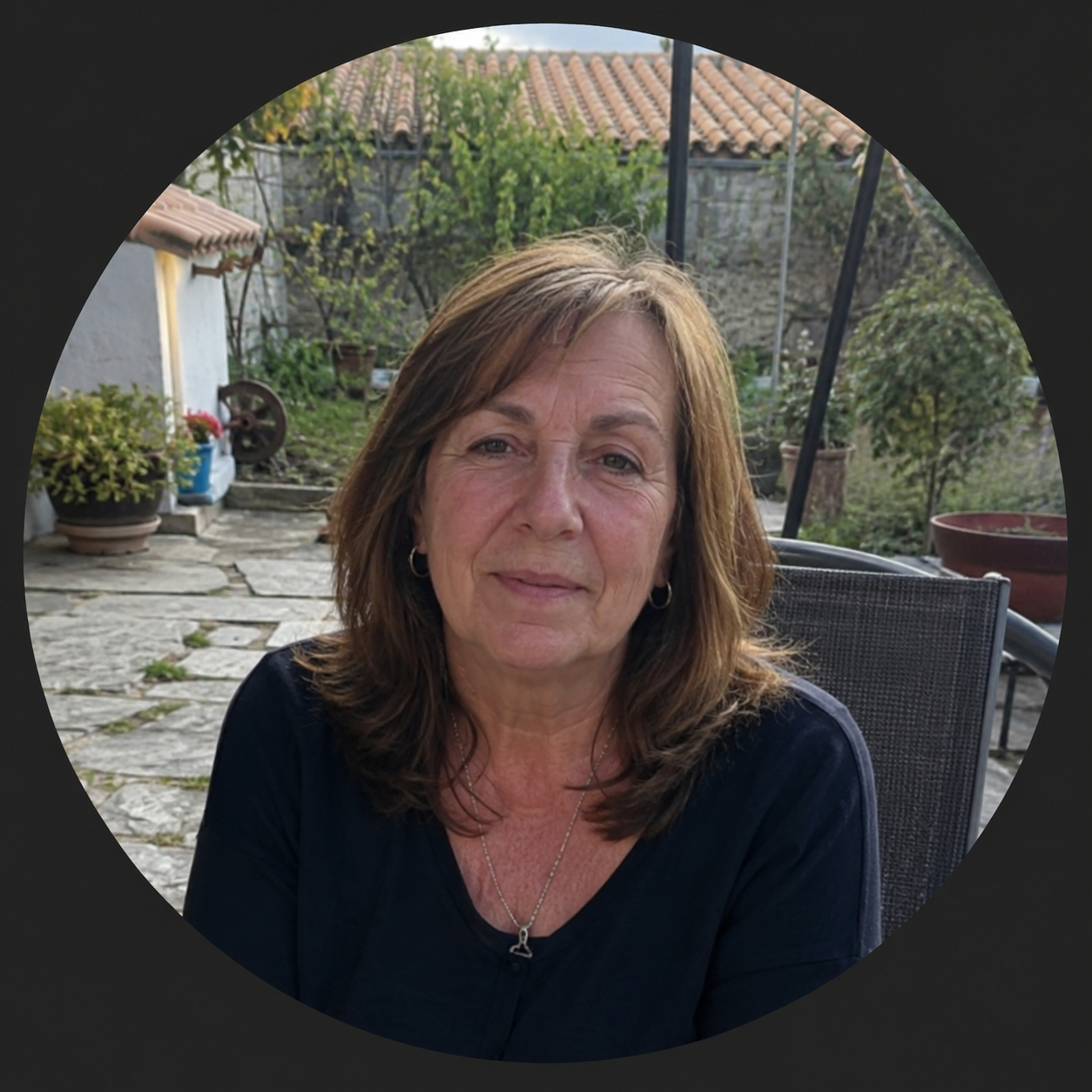 <em>Teresa Santiago</em>